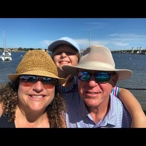 Meet your Posher, Margo